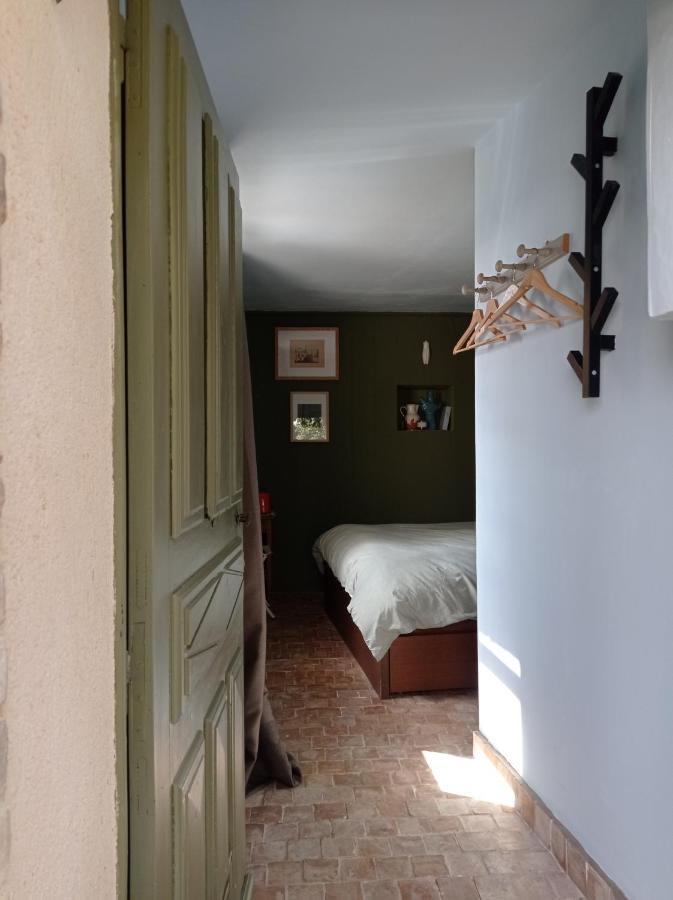 La Fontaine Bed & Breakfast Bargème Oda fotoğraf